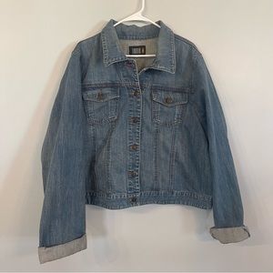 Torrid denim jacket size 4